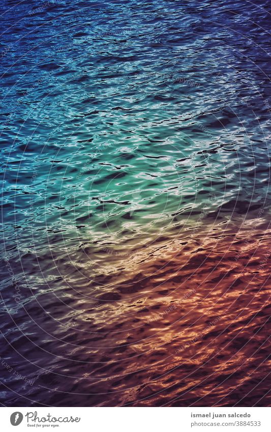 Sonnenuntergang spiegelt sich auf dem Wasser MEER Meer Reflexion & Spiegelung Licht hell liquide Sonnenlicht mehrfarbig farbenfroh Farben abstrakt texturiert