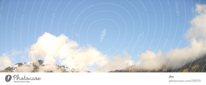 Wolkenhimmel schön Saanenland Gstaad Berge u. Gebirge Himmel blau Sonne