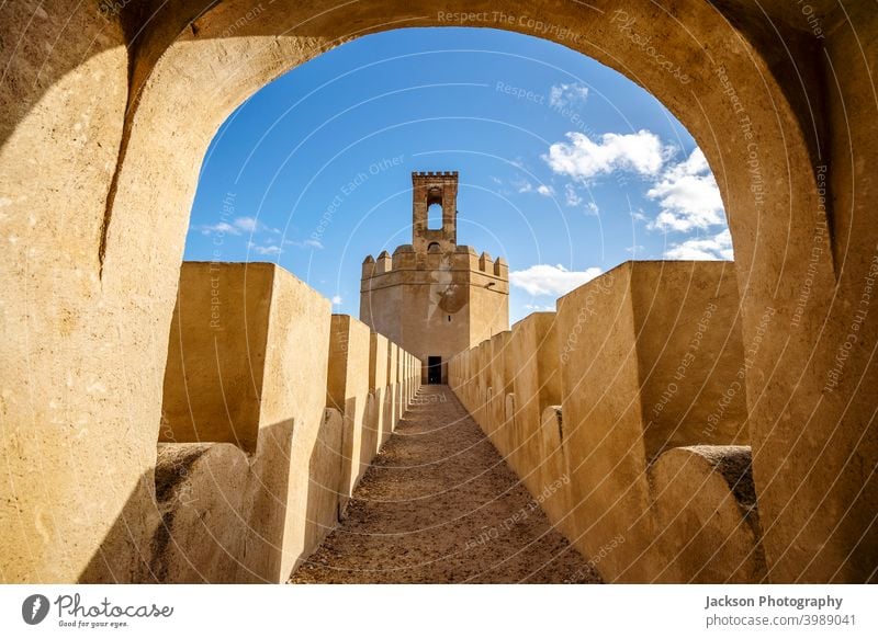 Berühmter Turm der maurischen Festungsanlage Torre espantaperros, Badajoz, Spanien badajoz Alcazaba torre espantaperros arabisch arabische Anreicherung