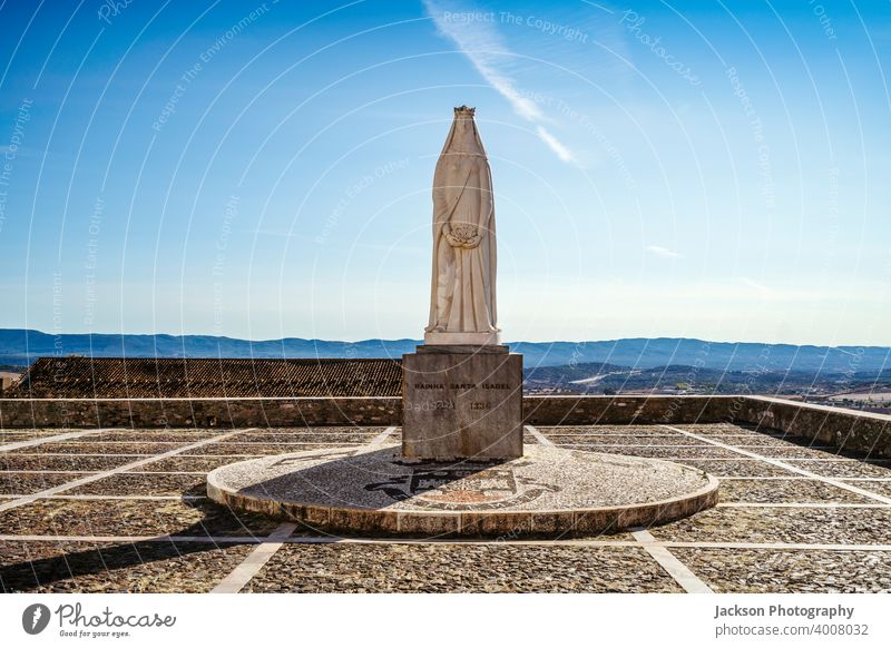 Denkmal der Königin Sankt Isabel in Estremoz, Portugal estremoz isabel Heilige Burg oder Schloss Textfreiraum Himmel blau im Freien Berge Kunst Kirche isabela