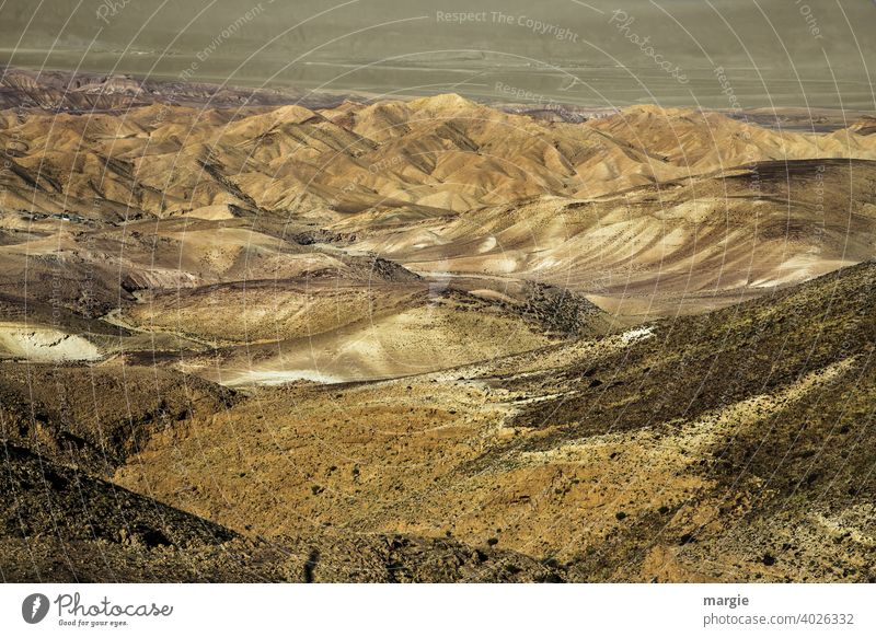 Marslandschaft: Erosionskrater Ramon Wüste Negev, Israel kratersee Landschaft Farbfoto Außenaufnahme Berge u. Gebirge natürlich braun Menschenleer Sonne
