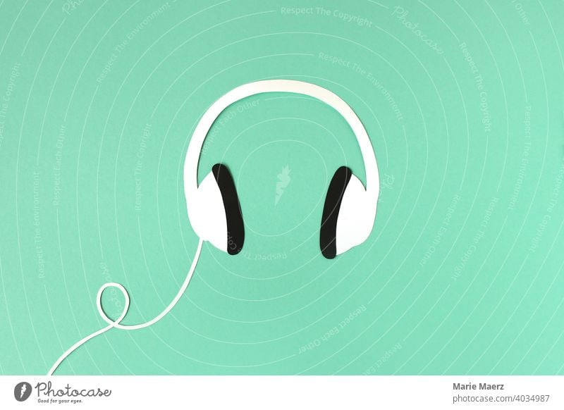 Kopfhörer Musik Audio hören Podcast Radio stylisch Grafik u. Illustration Hintergrund neutral papierschnitt modern Freizeit Lifestyle Klang abstrakt Silhouette