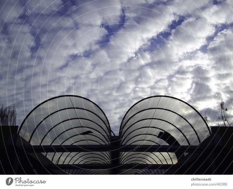 Eingang Wolken Acryl rund Architektur Himmel Glas