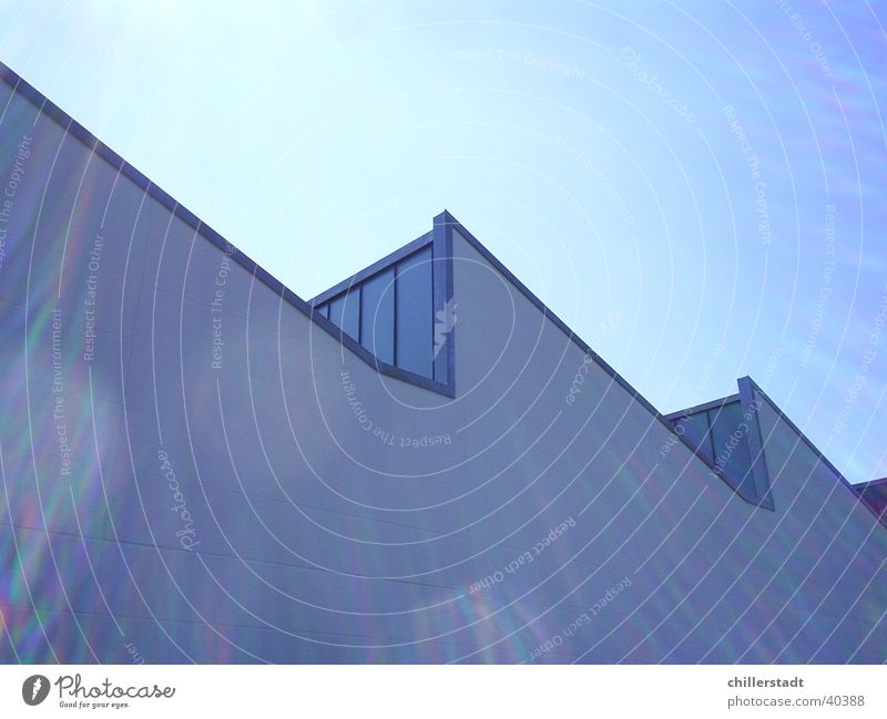 Halle Fabrik Gegenlicht Fenster weiß Architektur Lagerhalle Sonne blau Glas Himmel