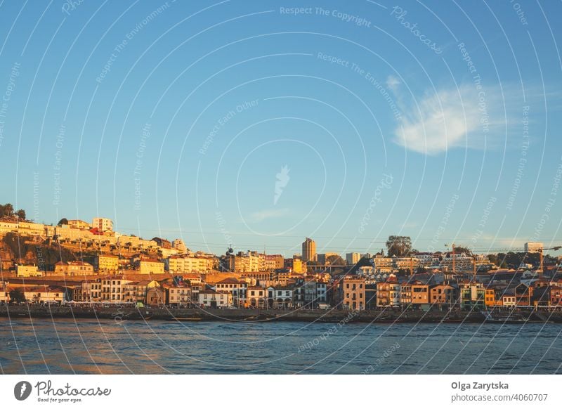 Blick auf Vila Nova De Gaia von Porto, Portugal. Großstadt Europa Vila Nova de Gaia Sonnenuntergang Douro Architektur Stadtbild Skyline reisen alt gaia Ansicht