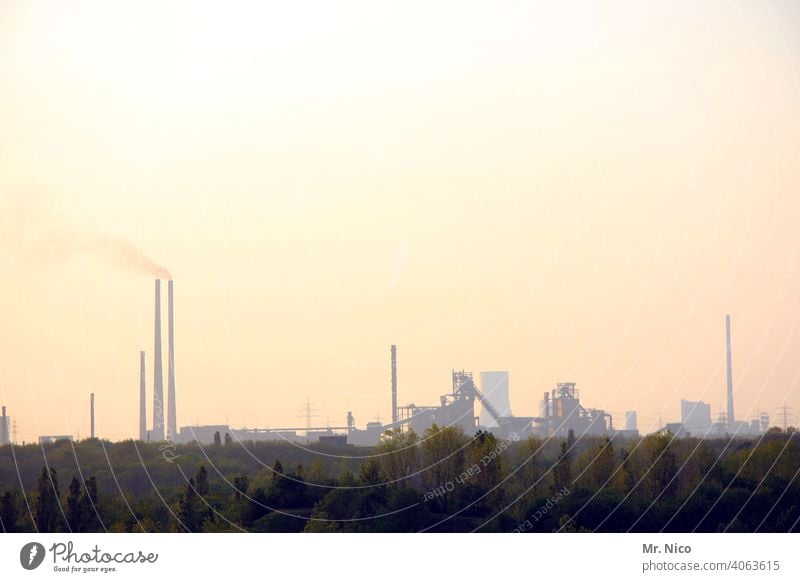 Luftverschmutzung Schadstoff Kraftwerk dreckig Energiewirtschaft Klima Klimaschutz Rauch Chemiewerk Chemieindustrie Umweltverschmutzung Abgas Stahlindustrie