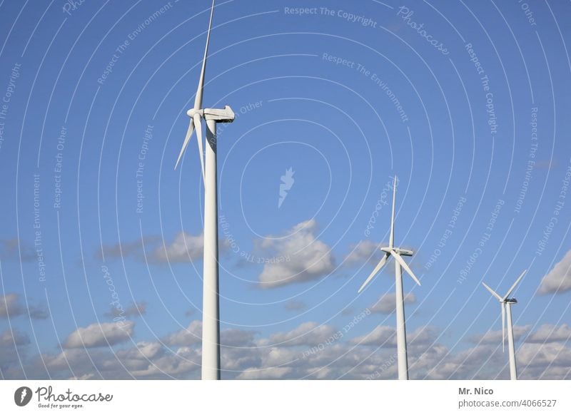 Windkraftanlage Himmel Energiewirtschaft Erneuerbare Energie Technik & Technologie Umweltschutz ökologisch umweltfreundlich Energiekrise Energie sparen