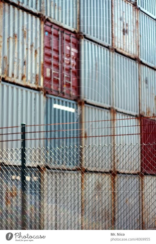 Containerterminal Arbeit & Erwerbstätigkeit Handel Containerverladung containerhafen Ladung Industriegebiet industriell Sicherheit Werksgelände