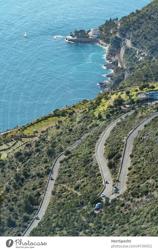 Blick von oben auf die "Route de la Turbie" - Nahe Monaco Cote d'Azur Mittelmeer Frankreich Farbfoto Ferien & Urlaub & Reisen Sommer Tourismus Menschenleer