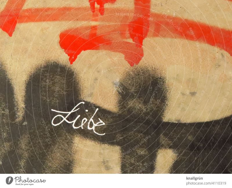 Liebe Graffiti Kunst Schriftzeichen Wand Mauer Außenaufnahme Farbfoto Menschenleer Tag Gefühle Stadt Buchstaben Wort Satz Letter Lateinisches Alphabet