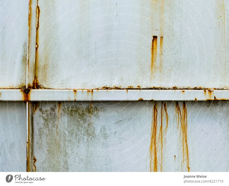 Verrostete Stahlwand. rostiges Metall Rust alt Farbfoto Außenaufnahme bügeln Strukturen & Formen verwittert Muster braun Nahaufnahme Menschenleer Grunge Textur