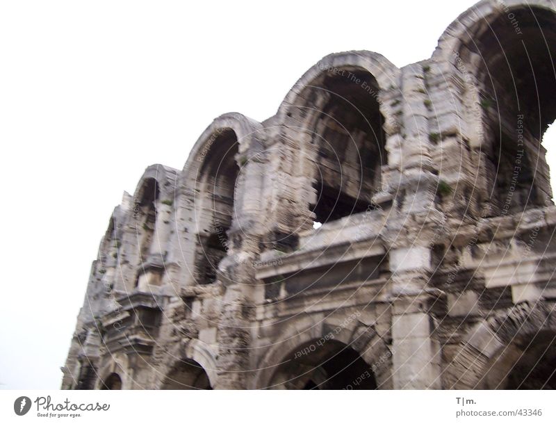 Amphitheater Arles Frankreich Architektur Kolusseum historisches Bauwerk Römerberg