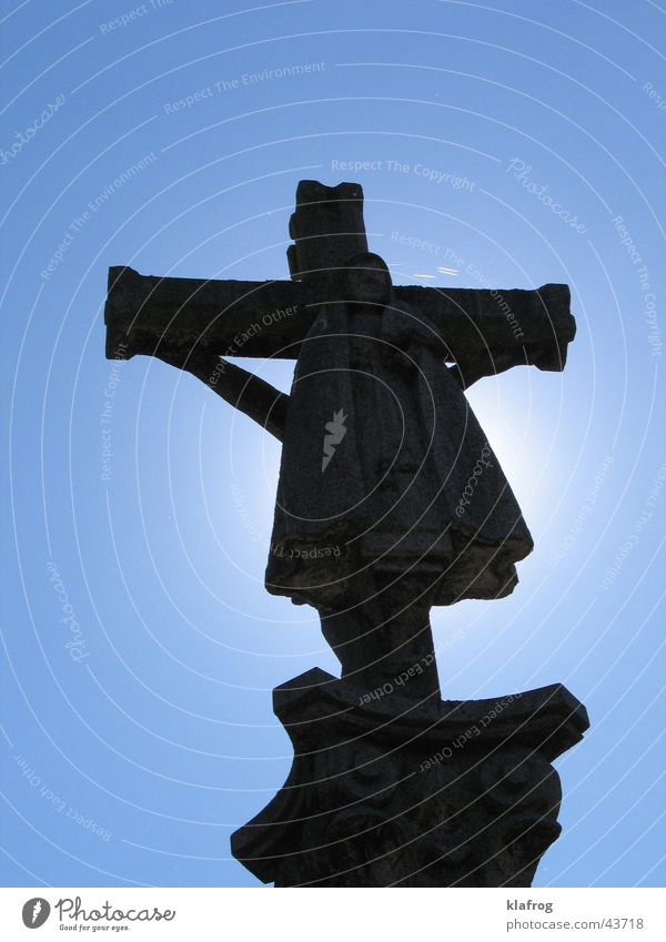 Sant Jakob am Kreuz Kruzifix kreuzigen Statue Jesus Christus Christentum Gegenlicht historisch Himmel Kunst Kunsthandwerk Camino Provinz Santiago de Cuba Piger