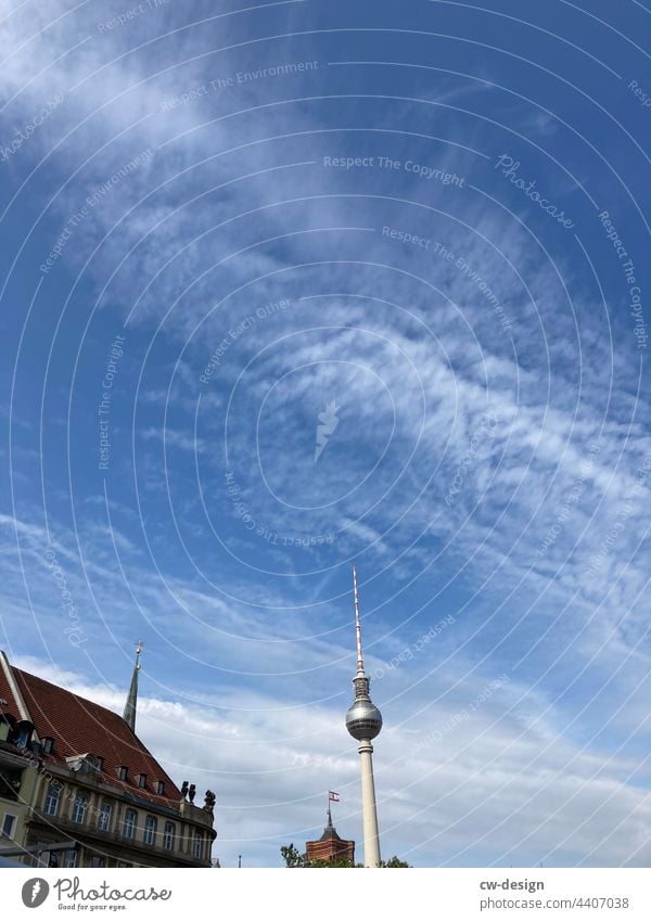 Berlin Fernsehturm Rotes Rathaus Himmel Berliner Fernsehturm