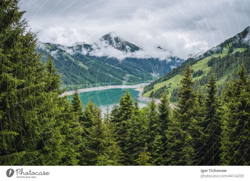 Schlegeis Stausee Blick vom Bergwanderweg. Zillertal, Österreich, Europa schlegeis stausee Ansicht schön See wandern tirol Trekking Wasser reisen Natur