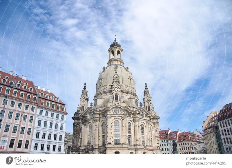 Frauenkirche Dresden | MT Dresden 2021 Gotteshäuser Sandstein Wahrzeichen Religion & Glaube Sehenswürdigkeit Altstadt Sachsen Kuppeldach Architektur sakralbau