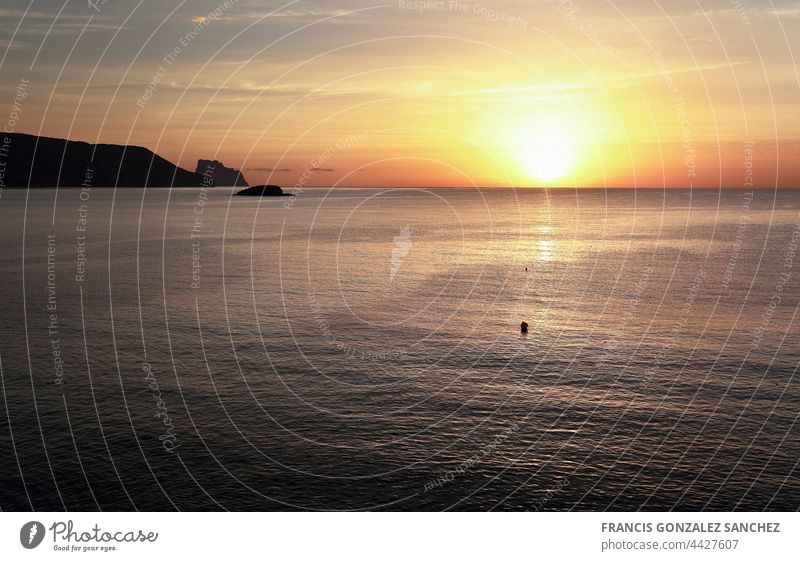 Sonnenaufgang in der Gemeinde Altea, Alicante. altea alicante Spanien Landschaft Morgendämmerung orange MEER Meer Strand Wasser Hintergrund Küste schön Sommer