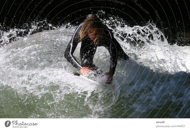 Wasserspiele Sport Wellen Ein Lizenzfreies Stock Foto Von Photocase