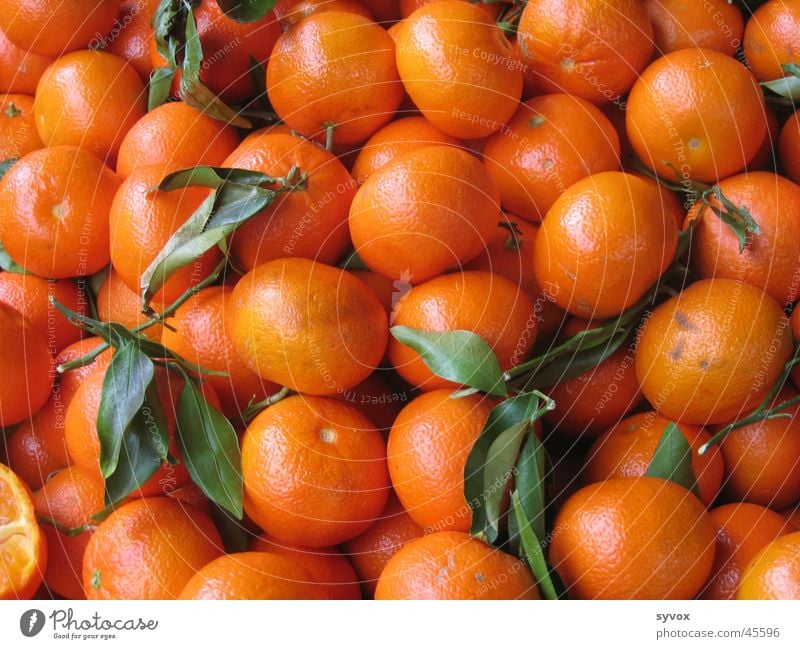 Mandarinenhaufen Orange Orangensaft Saft fruchtig Gesundheit Frucht