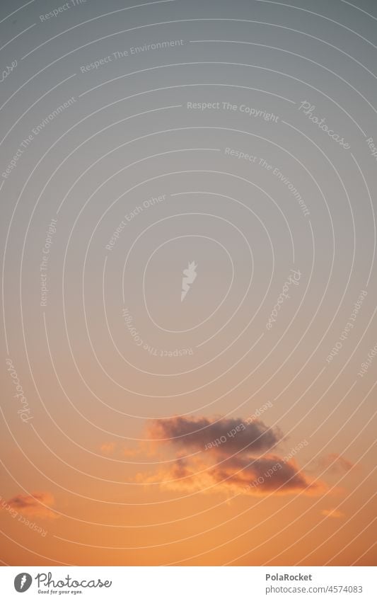 #A0# Frühes Orange Wolken Wolkenhimmel Wolkenformation wolkenlandschaft Wolkenfeld Idylle friedlich dezent Sonnenaufgang Sonnenlicht Himmel Natur Außenaufnahme