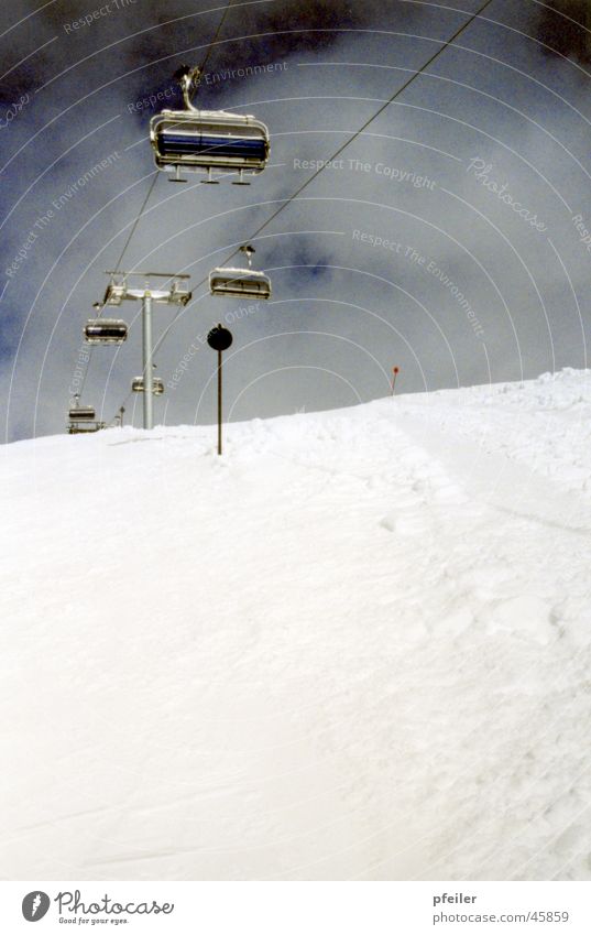 Dreier Sesselbahn Wintersport 3 Berge u. Gebirge Schnee Skipiste Schwarze Piste