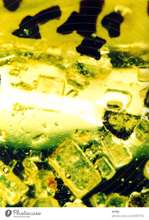 mikrokosmos 1 nah vergrößert Salz Pfeffer Makroaufnahme Kristallstrukturen mikroskopisch