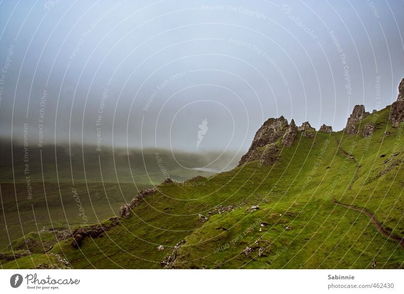 [Skye 14] Quiraing III Umwelt Natur Landschaft Urelemente Erde Himmel Wolken Sommer Klima schlechtes Wetter Sturm Nebel Pflanze Gras Moos Felsen