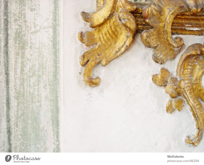 Goldzierwerk Wand Schnörkel Stuck grün weiß geschwungen Am Rand schön gold Stein Barock Zierde Dekoration & Verzierung alt Architektur