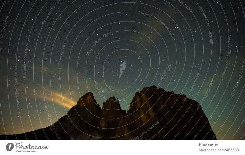 Unterm Sternenzelt (2): Langkofel Umwelt Natur Urelemente Erde Luft Himmel Nachthimmel Sommer Schönes Wetter Felsen Alpen Berge u. Gebirge Gipfel leuchten