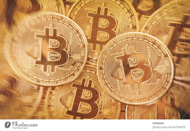 Bitcoin-Schürfen bitcoin Geld virtuell gold Krypto Meissel Geldmünzen Business Symbol Konzept Zeichen Netz Metall Wechseln Internet Wirtschaft Finanzen Markt