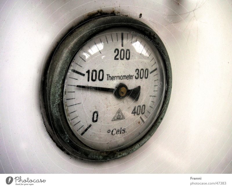Thermometer Grad Celsius Uhr Zeit alt Anzeige