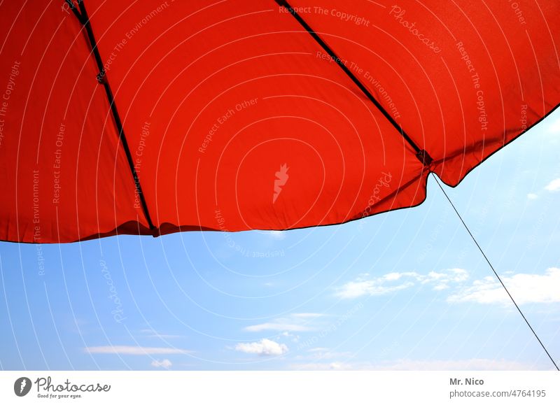 Bock auf Sommer Sommerzeit Schutz schattenspender Sommertag Wetterschutz Sonnenschirm sommerlich Schönes Wetter Sommerurlaub Leichtigkeit