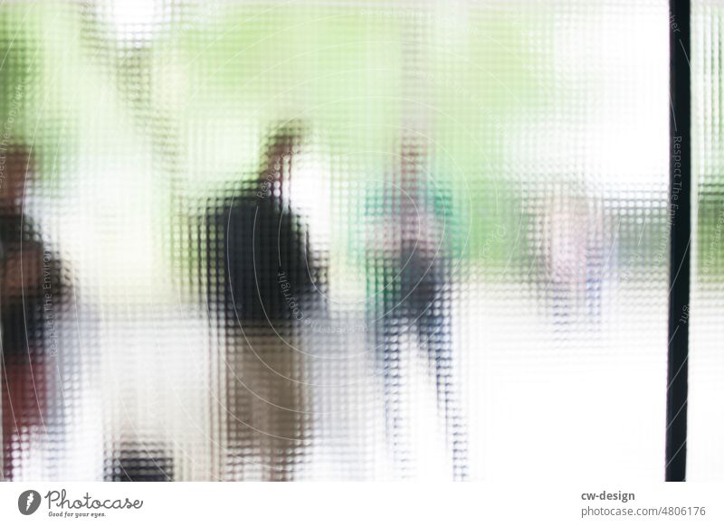 [hansa BER 2022]  Anonymität im Hansaviertel Glasscheibe Transparenz anonym transparenz durchsichtig Fenster transparent Scheibe transluzent Fensterscheibe