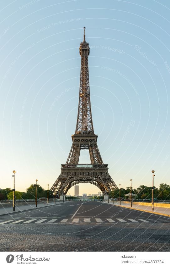 Eiffelturm Paris Turm Sonnenuntergang Wahrzeichen Frankreich Skyline Stadtbild Antenne Europa Altstadt Verteidigung Sonnenaufgang Textfreiraum Sommer Seine