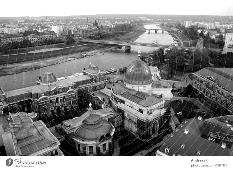 Blick über Dresden Carolabrücke Albertinum Panorama (Aussicht) Sachsen Augustusbrücke Erneuerung historisch Horizont Stadt Zwinger Hofkirche Semperoper Kultur