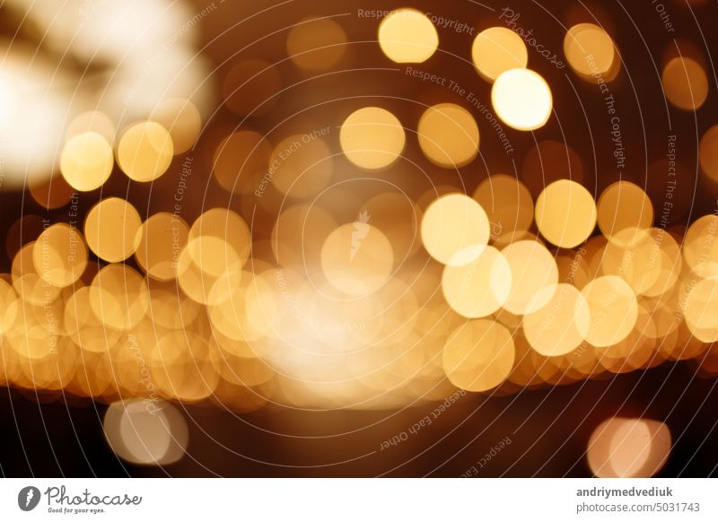 Weihnachten Gold Hintergrund. Festliche abstrakten Hintergrund mit Bokeh defokussiert Lichter Dekoration & Verzierung Farbe Design gelb gold glühen festlich
