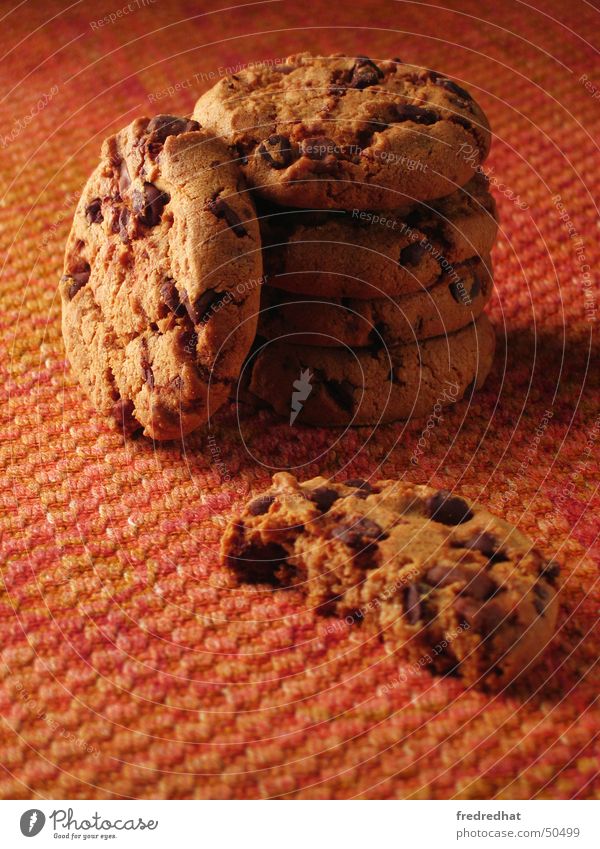Cookies Keks Plätzchen lecker süß Süßwaren Kalorie Schokolade Backwaren knusprig ungesund verwöhnen Physik Snack Mehl Ernährung rund Nahaufnahme Wärme Stapel