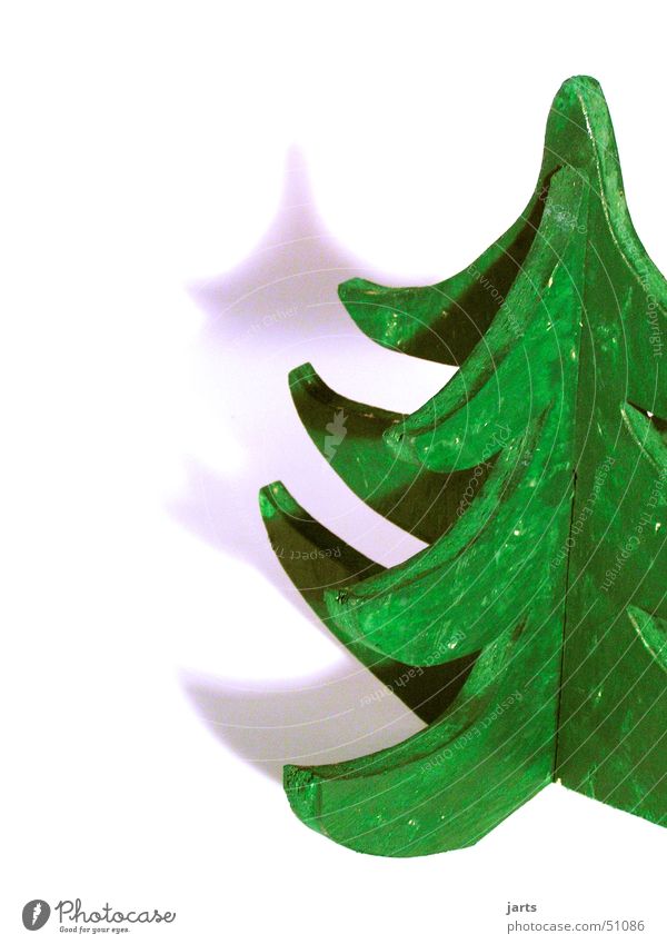 Oh Tannenbaum Winter Handwerk Kunst Kunstwerk Baum Holz grün Weihnachtsdekoration Farbfoto Innenaufnahme Studioaufnahme Nahaufnahme Menschenleer