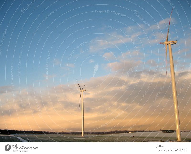 wind power Windkraftanlage Landschaft Wolken schön Sonnenuntergang Ebene Stromkraftwerke sundown sunsets sundowns sun sets wind energy landscape landscapes