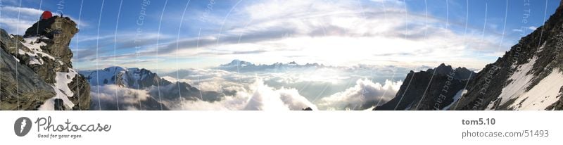 biwakschachtel Wolken Biwak Bergsteigen wandern Panorama (Aussicht) Bergkette Horizont Berge u. Gebirge Felsen mount blanc Klettern Schnee Himmel Sonne Alpen