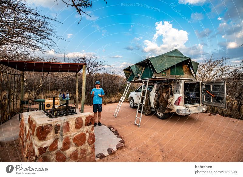 draußen sein traumhaft Himmel Ferne Abend Dämmerung Abenddämmerung Namibia reisen Fernweh besonders Natur Landschaft Abenteuer jeep Zelt dachzelt