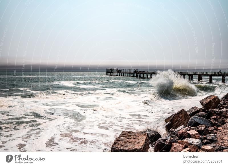 mach ma hier nich sone welle Wellen beeindruckend Himmel Swakopmund traumhaft Ferien & Urlaub & Reisen Landschaft Namibia Meer Ferne Fernweh reisen träumen