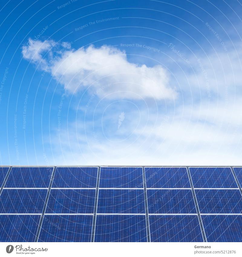 Photovoltaische Module solar Photovoltaik Panel Himmel Energie Kraft blau Paneele Elektrizität Technik & Technologie alternativ regenerativ Umwelt Ökologie