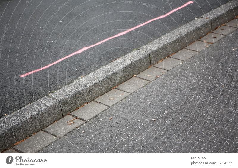 Bordsteinkante Straßenrand Verkehrswege Straßenbelag Beton Bürgersteig Asphalt grau Wege & Pfade Linie Strukturen & Formen rosa Streifen Markierungslinie