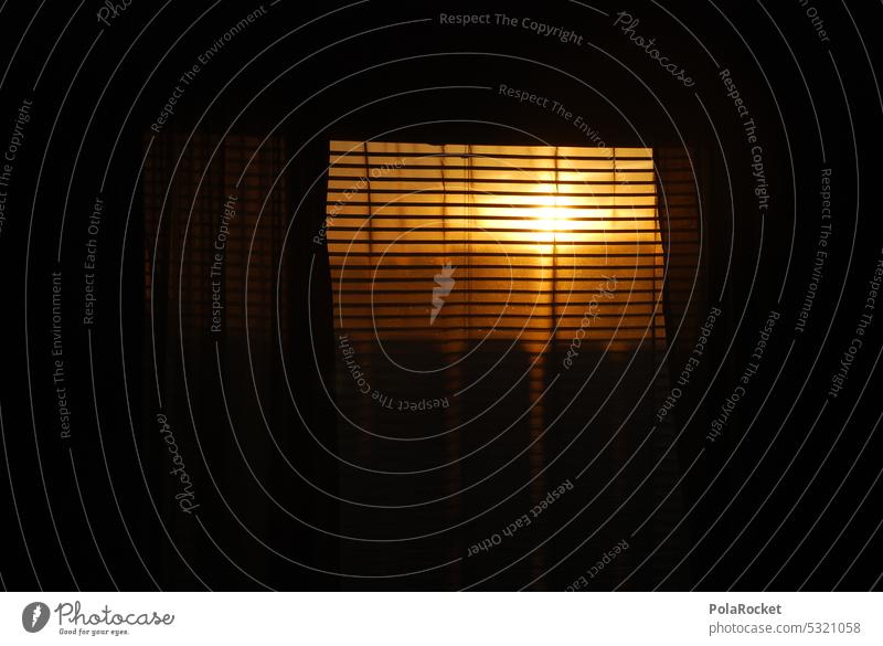 #A0# Sonnenuntergang Fenster Vorhang verborgen Sonnenlicht