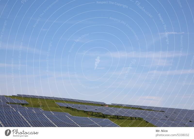 Solarenergie Zukunft Photovoltaikanlage umweltfreundlich Klimaschutz Erneuerbare Energie Umweltschutz Solarpanel nachhaltige Energie Agrophotovoltaik