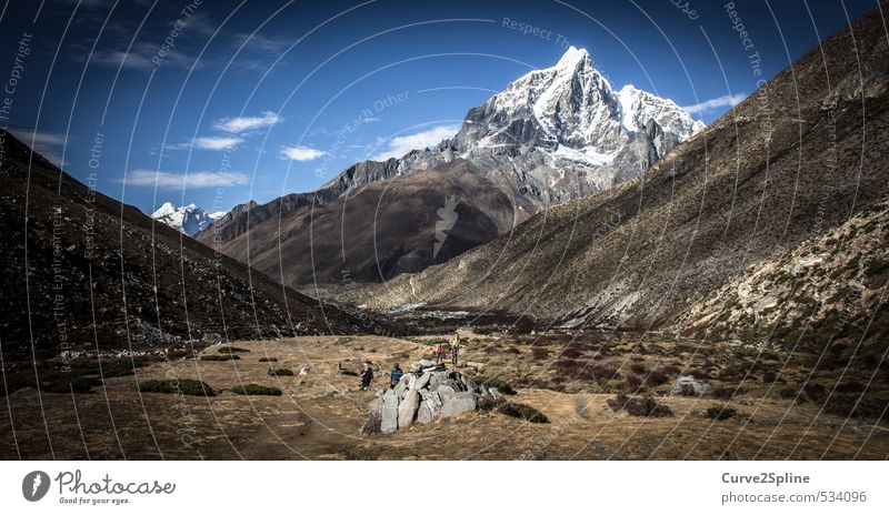 Gebirgspanorama Natur Landschaft Urelemente Sand Herbst Schönes Wetter Dürre Berge u. Gebirge Gipfel Schneebedeckte Gipfel Wüste Nepal authentisch Unendlichkeit