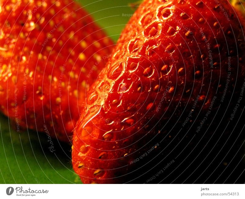Erdbeere rot süß lecker feucht Frucht Erdbeeren jarts
