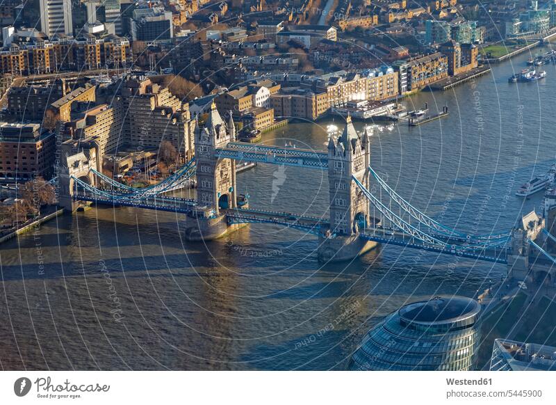 Großbritannien, London, Themse und Tower Bridge Hauptstadt Hauptstaedte Hauptstädte Außenaufnahme draußen im Freien Großstadt Metropolen Grossstadt Grossstaedte