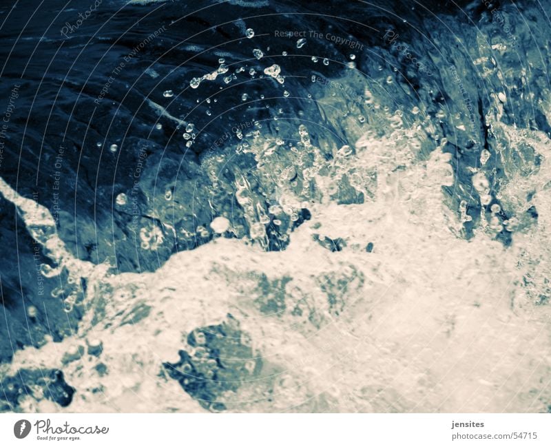 zeitstau Wellen spritzen weiß Meer Kurzzeitbelichtung gefroren frisch Wasser Bewegung Dynamik blau water wave Natur ocean motion dynamic blue white fresh